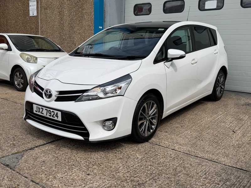 Toyota Verso 1.6 D-4d Design Euro White #3