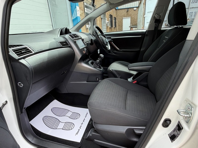 Toyota Verso 1.8 V-matic Icon Multidrive S Euro 6 White #9