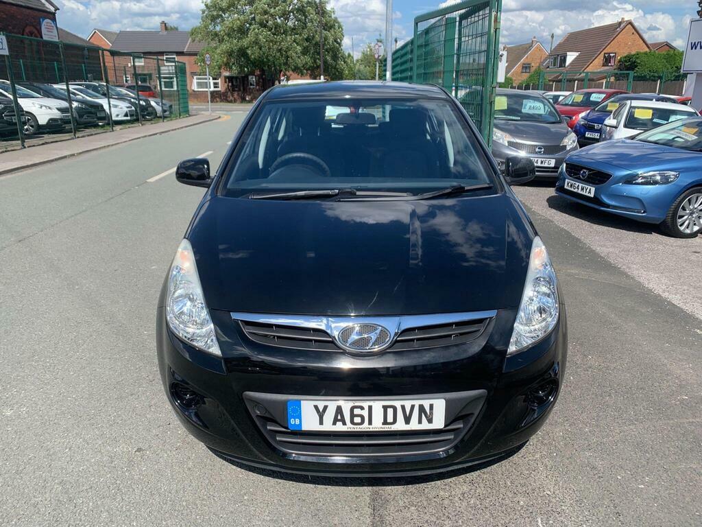Hyundai I20 1.2 Comfort Euro 5 Black #2