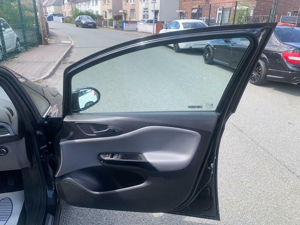 Vauxhall Corsa 1.4 Ecoflex Energy Ac 1 Owner Full Service H White #38