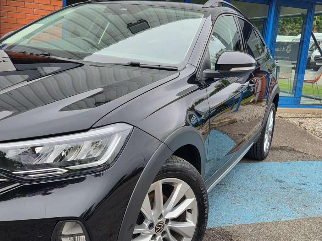 Volkswagen Taigo Match Tsi Black #3