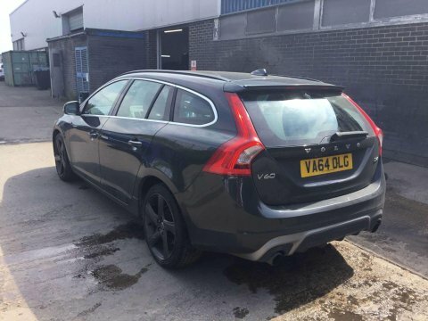 Volvo V60 2.0 D4 R-design Grey #3