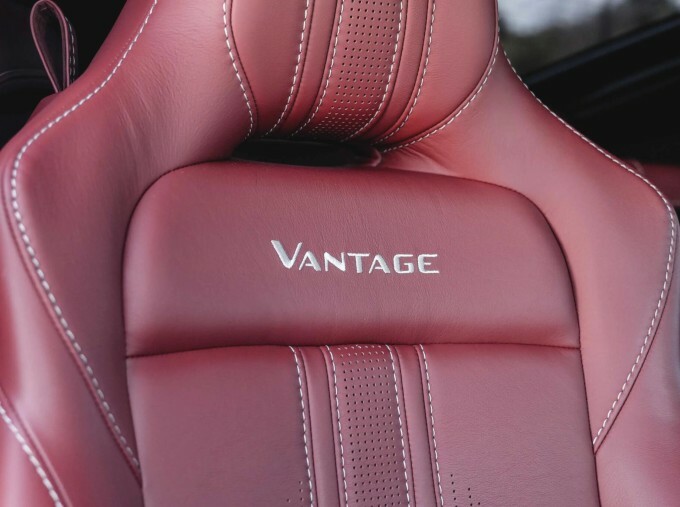 Aston Martin Vantage 4.0 V8 Coupe Euro 6 510 Ps Grey #21