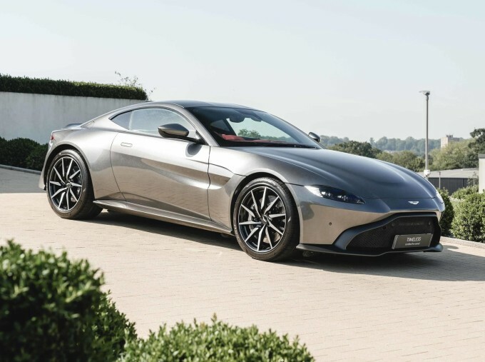 Aston Martin Vantage 4.0 V8 Euro 6 2-Door Silver