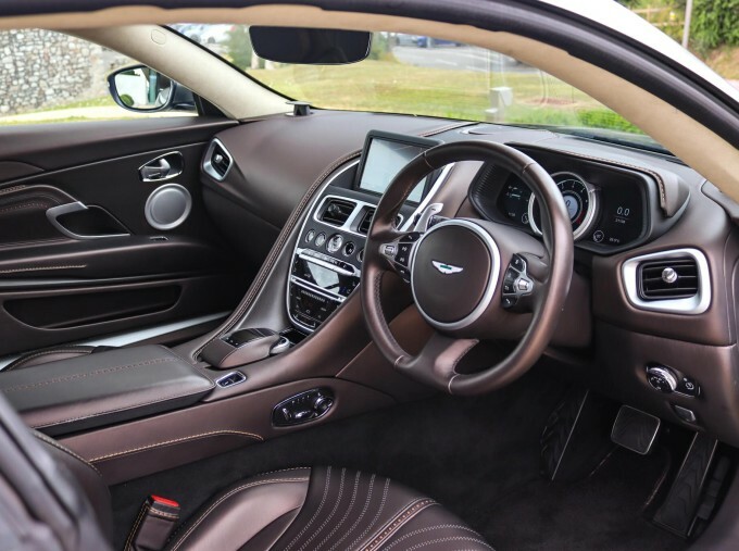 Aston Martin DB11 V12 Euro 6 2-Door Silver #3