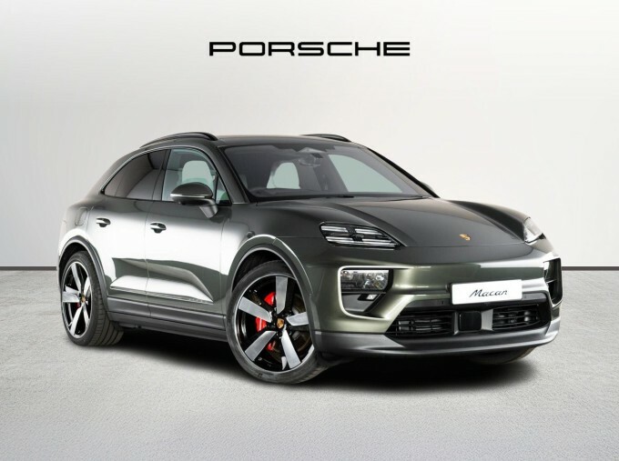 Porsche Macan 100Kwh 4S 4Wd 5-Door Green