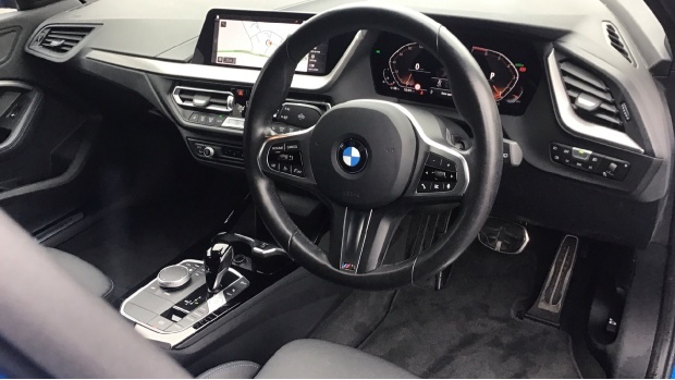 BMW 1 Series 118I M Sport Lcp Dct Euro 6 5-Door Blue #6