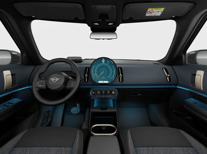 Mini Electric E 66.5Kwh Monochrome 5-Door Black #6