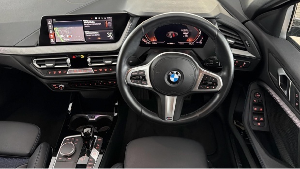 BMW 1 Series 118I M Sport Lcp Dct Euro 6 WM23DZO Blue #5