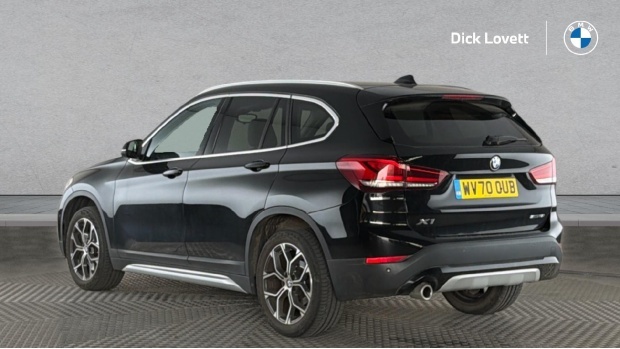 BMW X1 18I Xline Sdrive Euro 6 5-Door Black #2