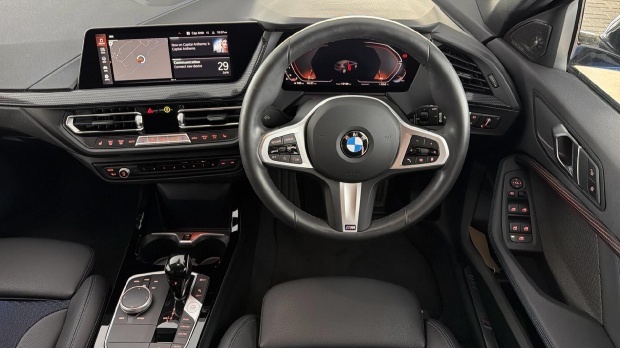 BMW 1 Series 118I M Sport Lcp Dct Euro 6 5-Door Blue #5