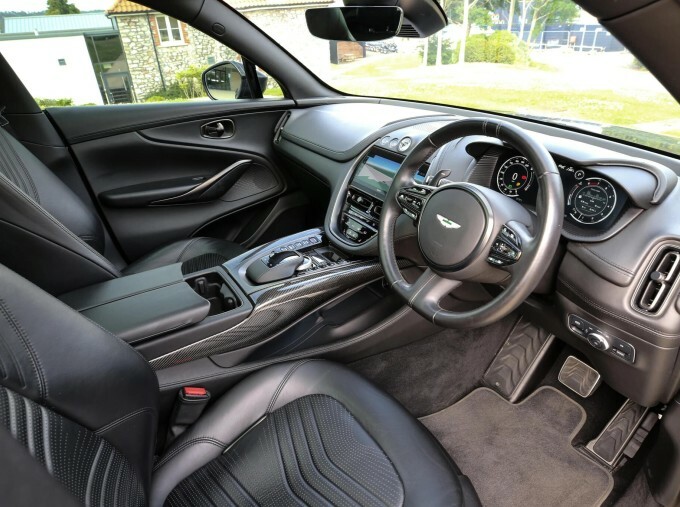 Aston Martin DBX 4.0 V8 Euro 6 5-Door Silver #3