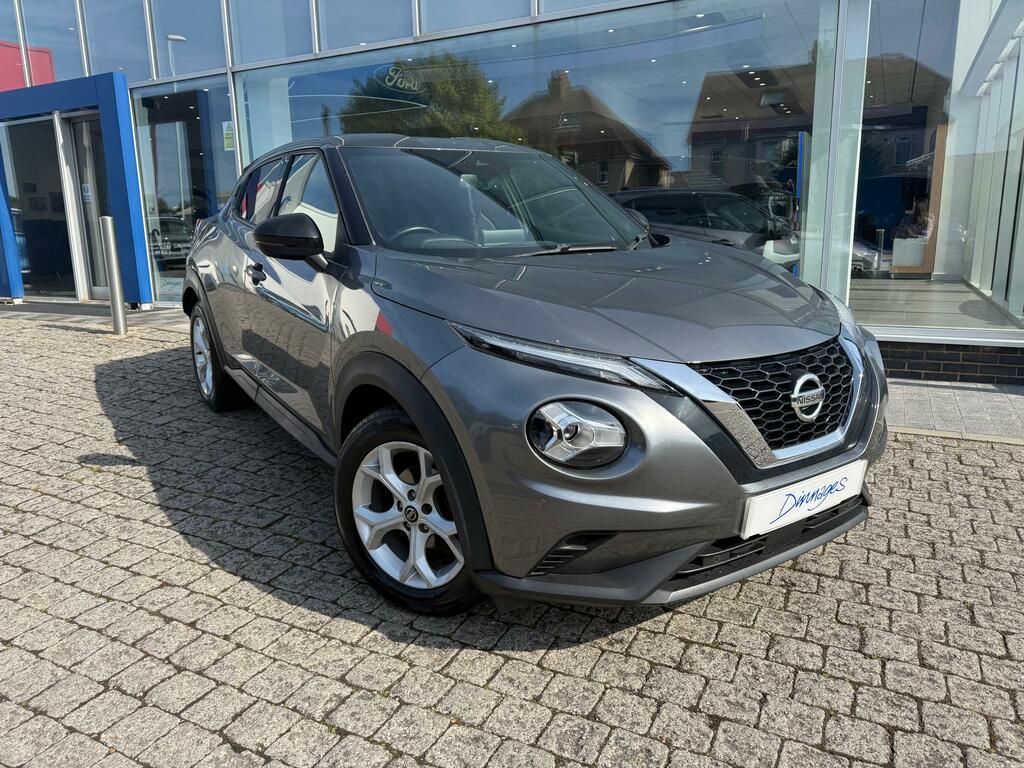 Nissan Juke 1.0 Dig-t N-connecta Suv Euro 6 MW70SKE Grey
