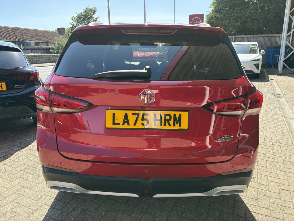MG ZS 1.5 Hybrid Trophy Suv Hybrid Euro Red #4