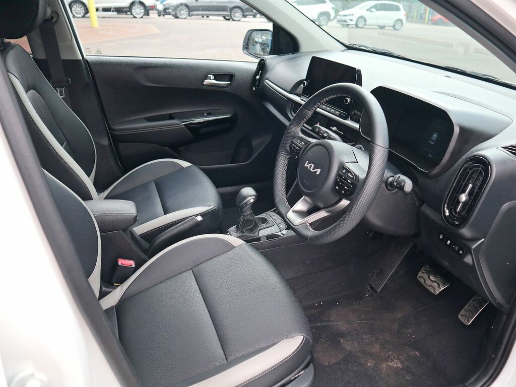 Kia Picanto Gt-line S White #3