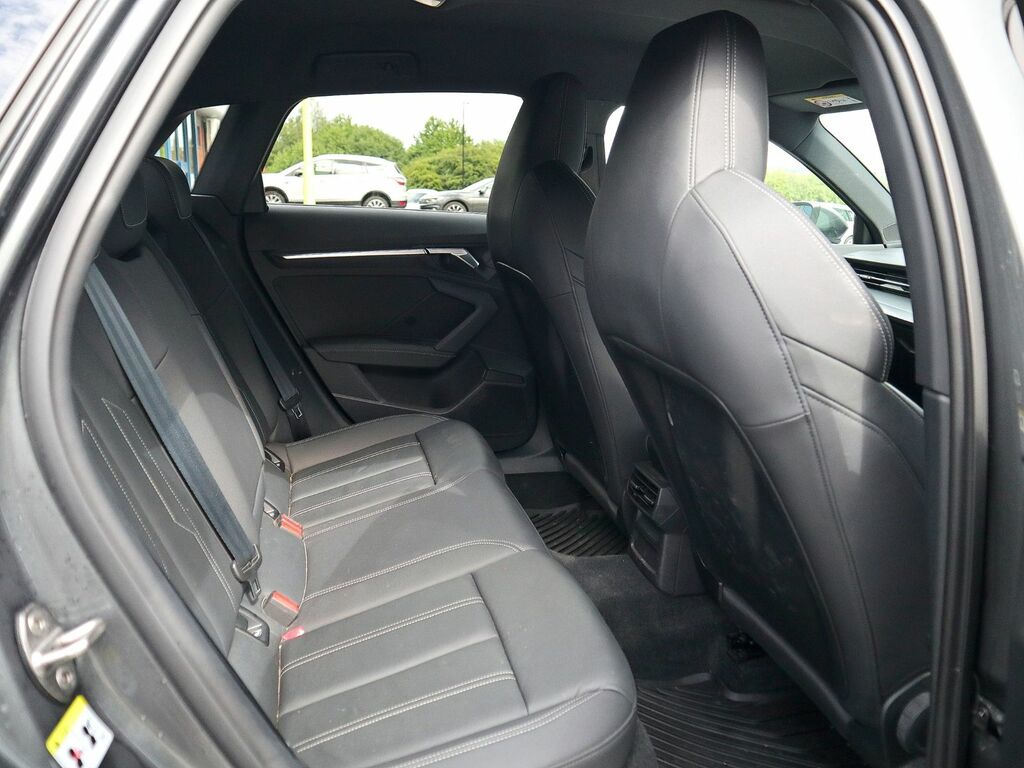 Audi A3 1.5 S Line 35 Sportback Tfsi FV23DVA Grey #4
