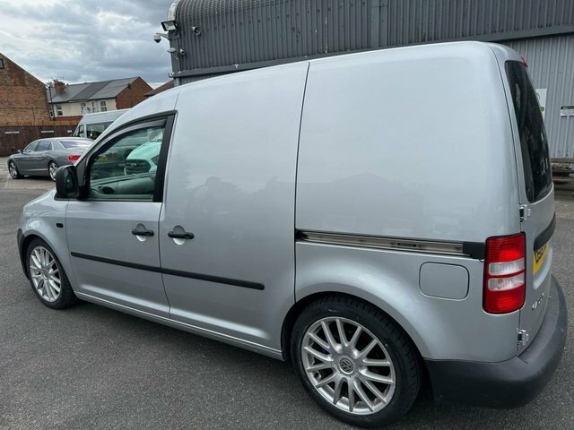 Volkswagen Caddy 1.6 Tdi Cr Mpv Dsg Euro 5 102 Ps Black #24
