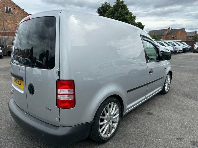 Volkswagen Caddy 1.6 Tdi Cr Mpv Dsg Euro 5 102 Ps Black #19