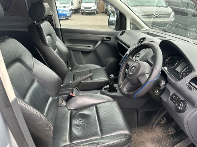 Volkswagen Caddy 1.6 Tdi Cr Mpv Dsg Euro 5 102 Ps Black #15