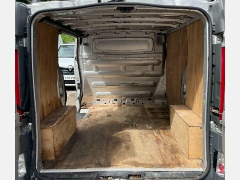 Renault Trafic Ll29dci 115 Van No Vat Free Tax White #39