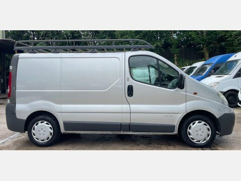 Renault Trafic Ll29dci 115 Van No Vat Free Tax White #34