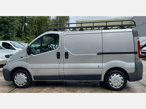 Renault Trafic Ll29dci 115 Van No Vat Free Tax White #42