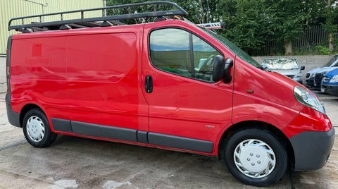 Vauxhall Vivaro 2.0 2900 Cdti Red #4
