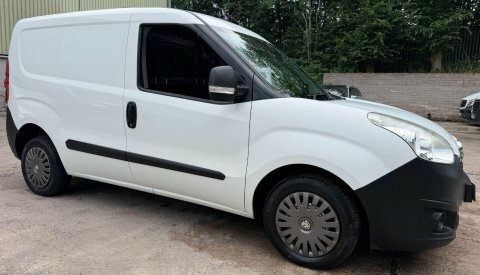 Vauxhall Combo 1.3 Cdti 2000 White #4