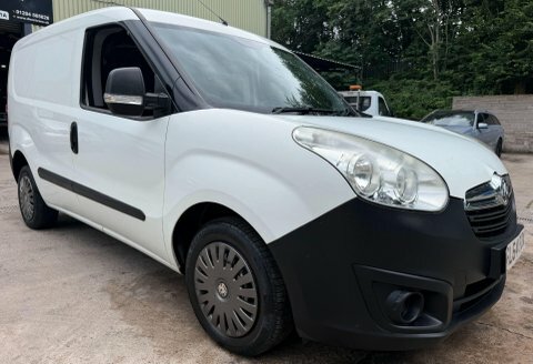 Vauxhall Combo 1.3 Cdti 2000 White #3