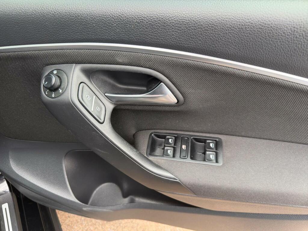 Volkswagen Polo 1.8 Tsi Bluemotion Tech Gti Euro 6 Ss Black #6