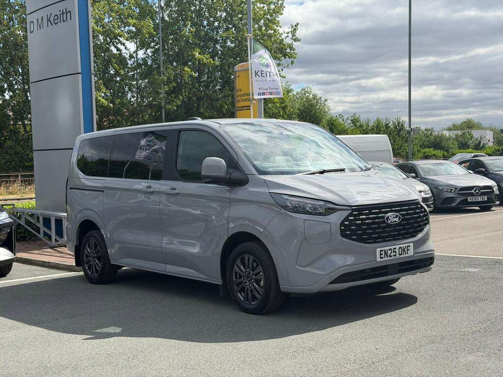 Ford Tourneo Custom 2.5 Phev 232Ps H1 Titanium Luxe 8 Seater Grey #3