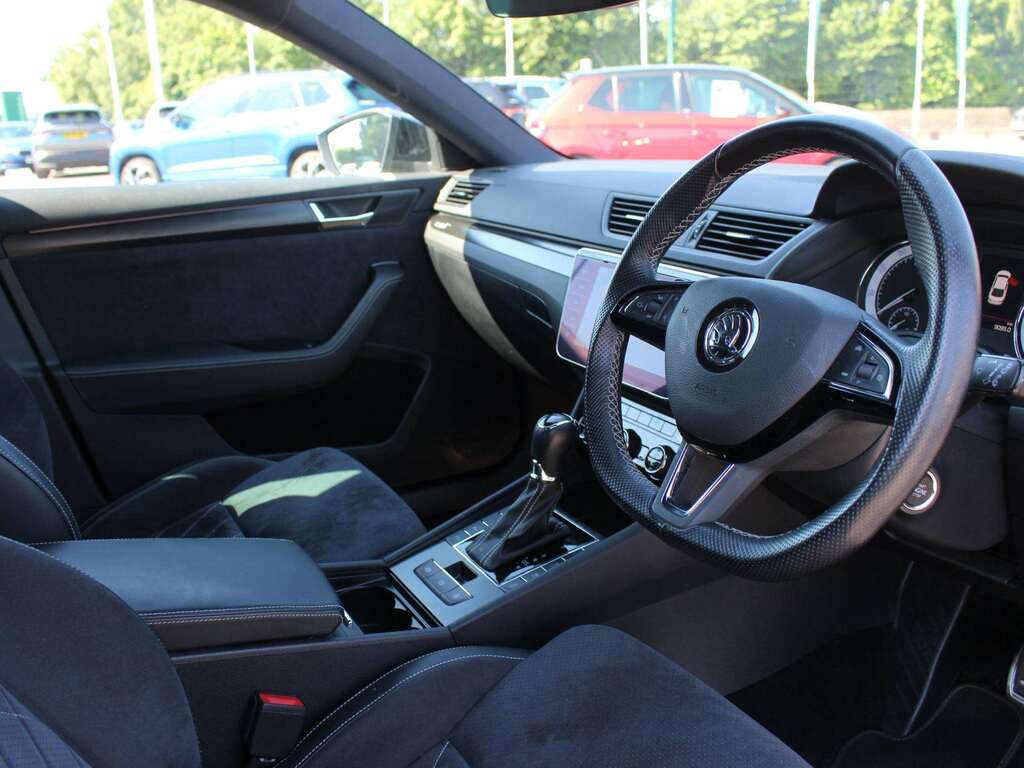 Skoda Superb Sportline Tsi S- Grey #6