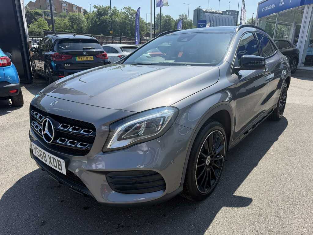 Mercedes-Benz GLA Class Gla 250 4Matic Amg Line Premium Plus Grey #3