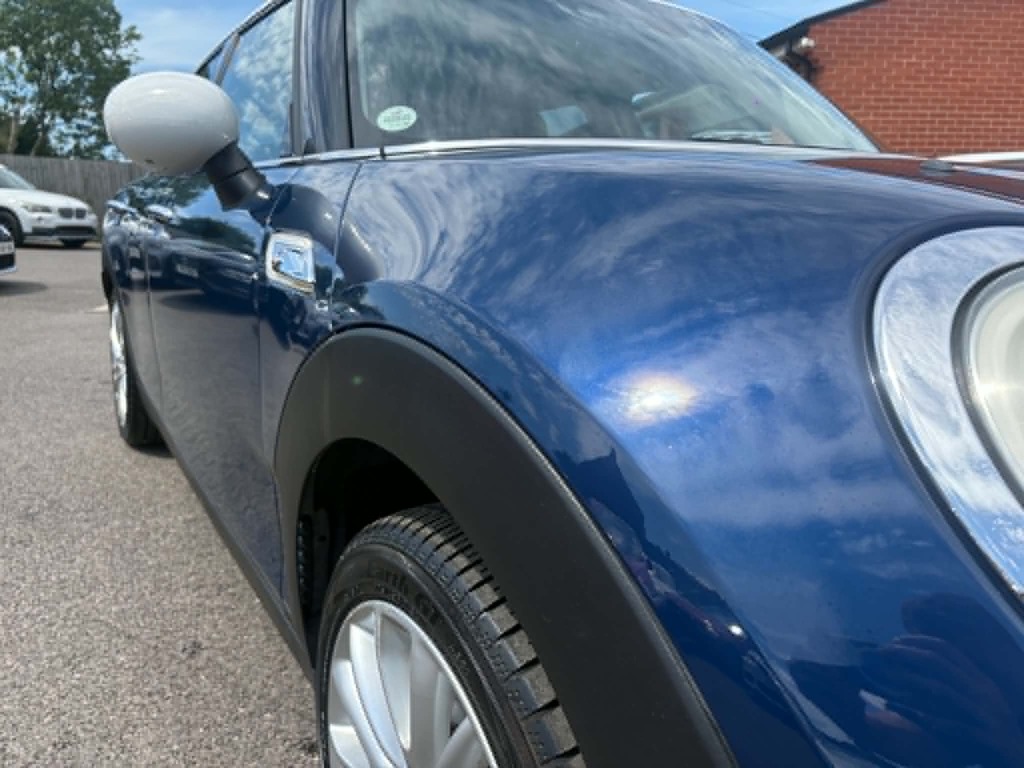 Mini Clubman 1.5 Cooper 134 Bhp Silver #17