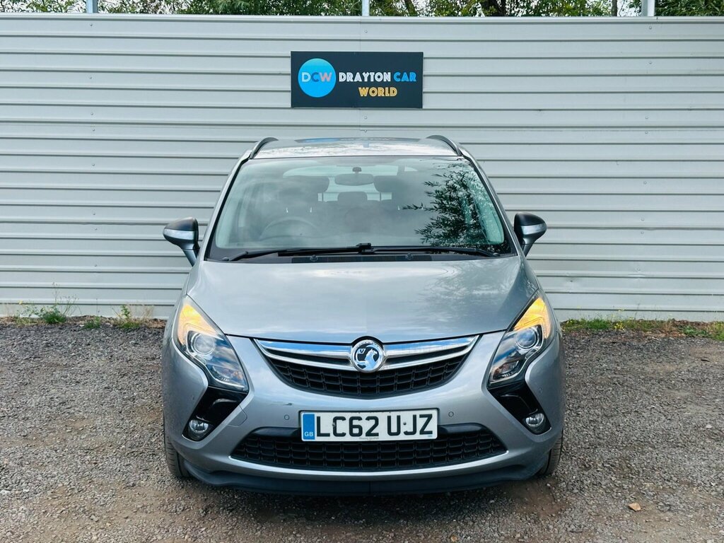 Vauxhall Zafira Tourer 1.8 16V Exclusiv Euro 5 Silver #2