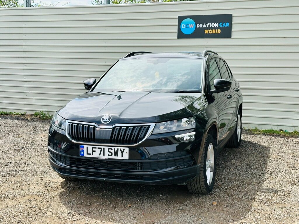 Skoda Karoq 1.5 Tsi Act Se Euro 6 Ss Black #6