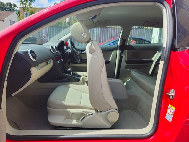 Audi A3 2.0 Tdi Sport Sportback Euro 5 Blue #16