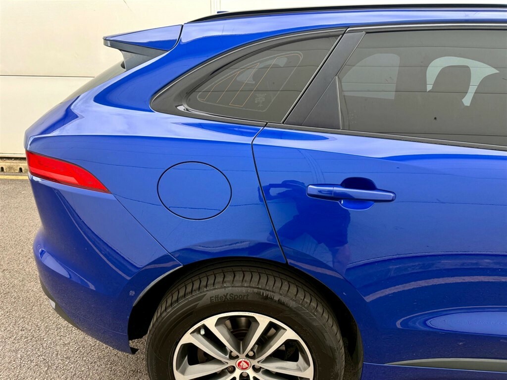 Jaguar F-Pace Suv 2.0 D180 R-sport Awd Euro 6 Ss 20 Black #14