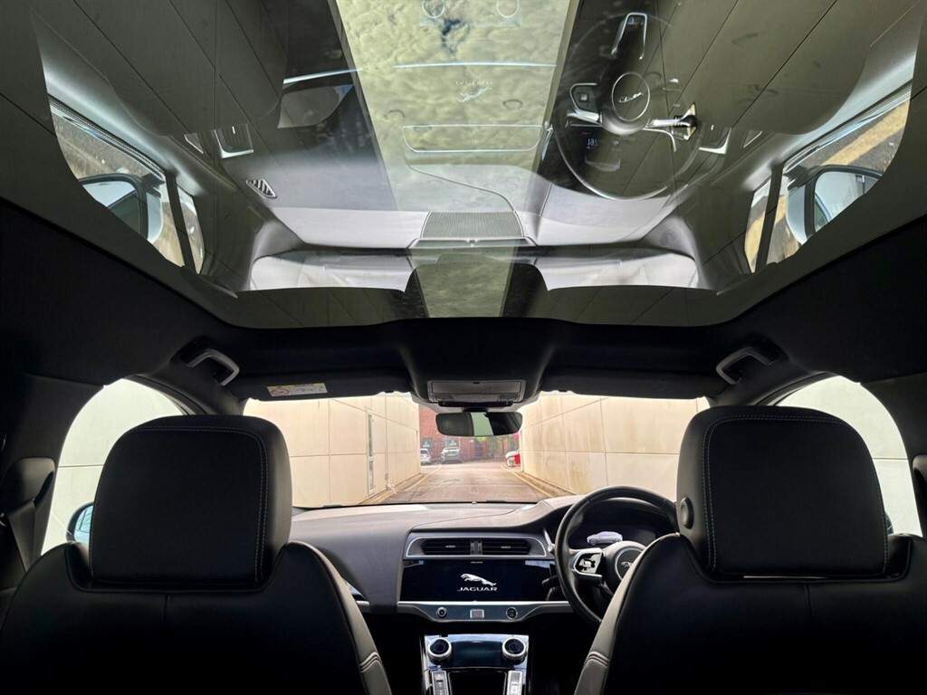 Jaguar I-Pace Suv White #2