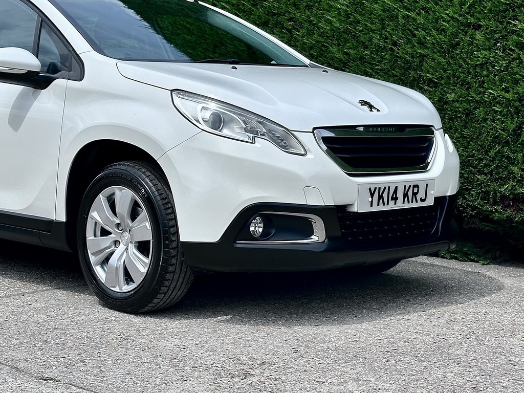 Peugeot 2008 1.2 Vti Active Suv Euro 5 82 Ps White #5