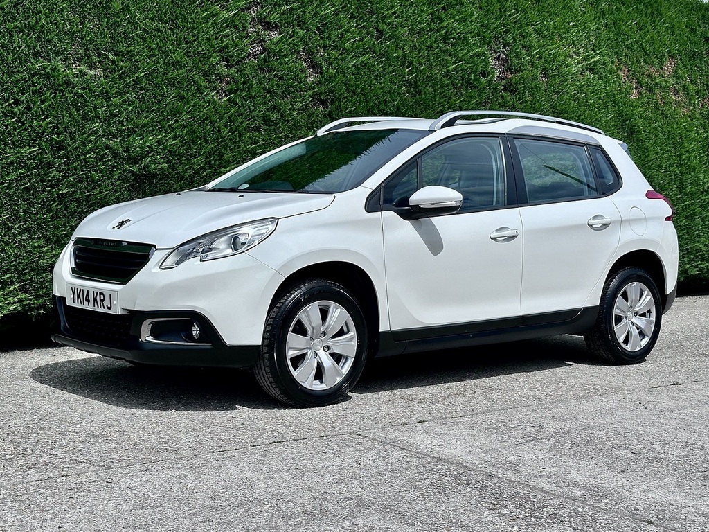 Peugeot 2008 1.2 Crossway 82 Bhp White #9