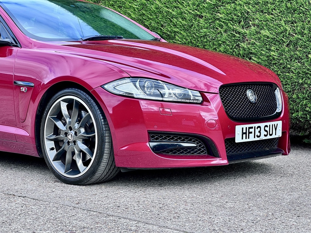 Jaguar XF D S V6 Portfolio Red #4