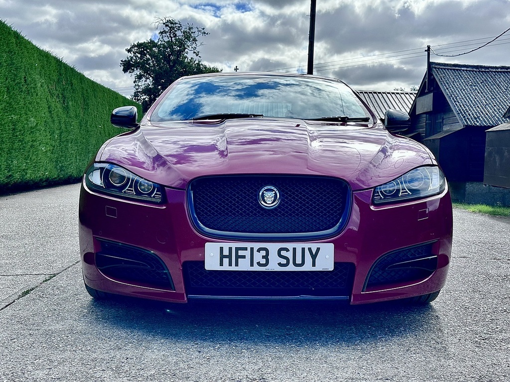 Jaguar XF D S V6 Portfolio Red #6