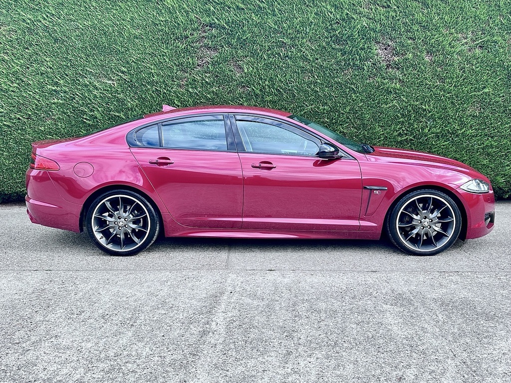 Jaguar XF D S V6 Portfolio Red #5