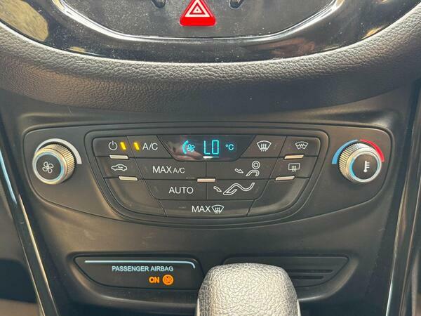 Ford B-Max 1.0T Ecoboost Zetec Mpv Euro 5 Red #50