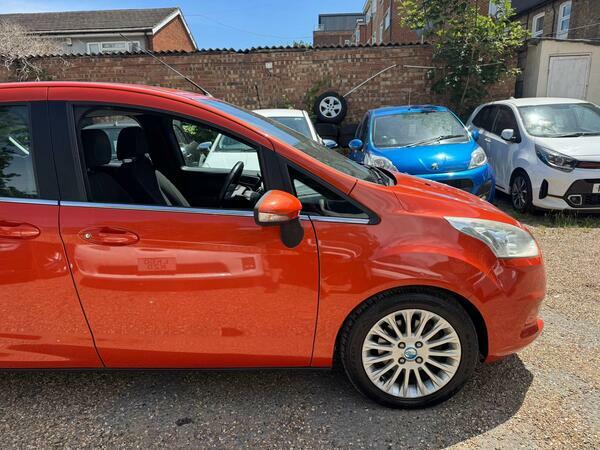 Ford B-Max 1.0T Ecoboost Zetec Mpv Euro 5 Red #17