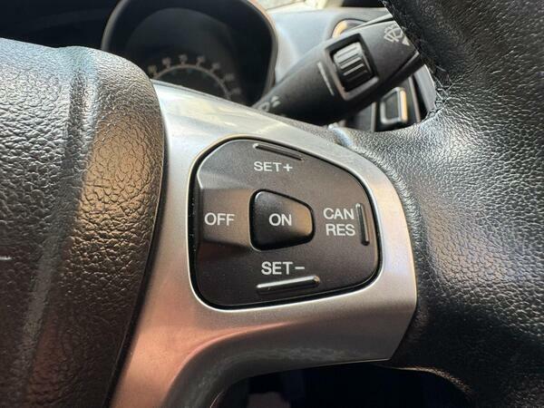 Ford B-Max 1.0T Ecoboost Zetec Mpv Euro 5 Red #43