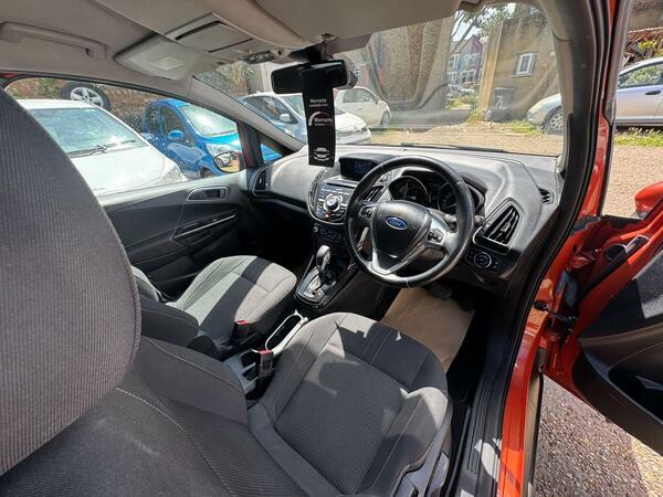 Ford B-Max 1.0T Ecoboost Zetec Mpv Euro 5 Red #20