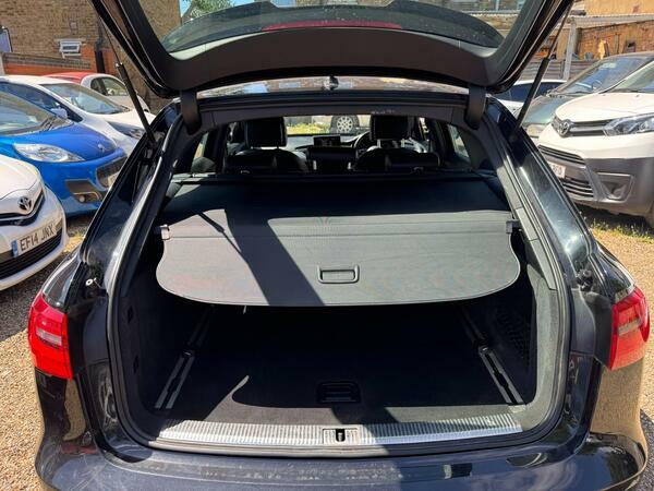 Audi A6 Avant 2.0 Avant Tdi Ultra Black Edition 188 Bhp - Key White #39
