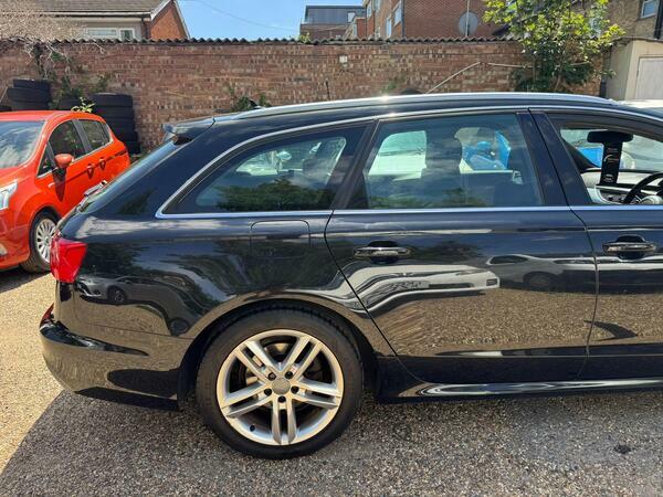 Audi A6 Avant 2.0 Avant Tdi Ultra Black Edition 188 Bhp - Key White #16